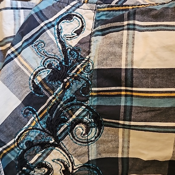 POP ICON CLOTHING y2k Plaid Embroidered Western Short Sleeve Snap Shirt - Picture 3 of 9